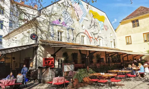 Slovenska hiša Ljubljančanka 2