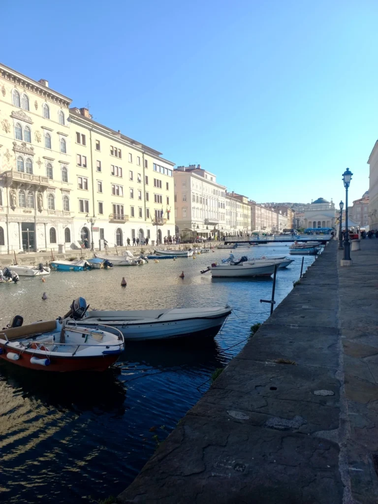 Izlet v Trst, Italija