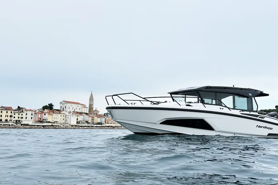 Båtutleie i Portorož – Coupe 905: en komfortabel sjøtur. — foto 2
