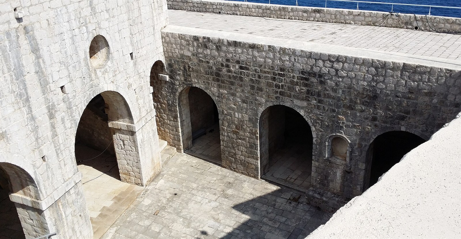 Lovrijenac — the “Red Keep”