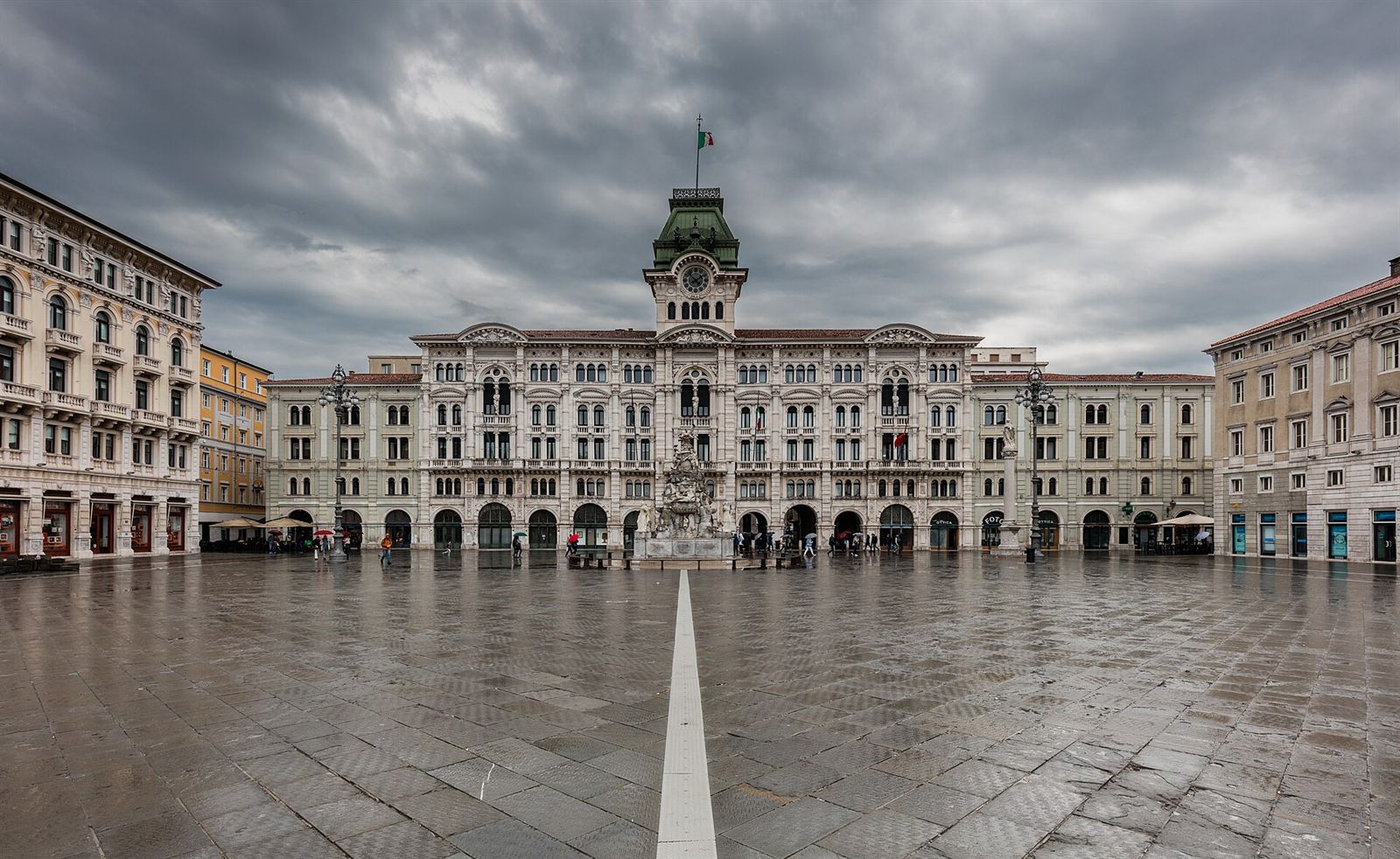 Piazza Unità d’Italia