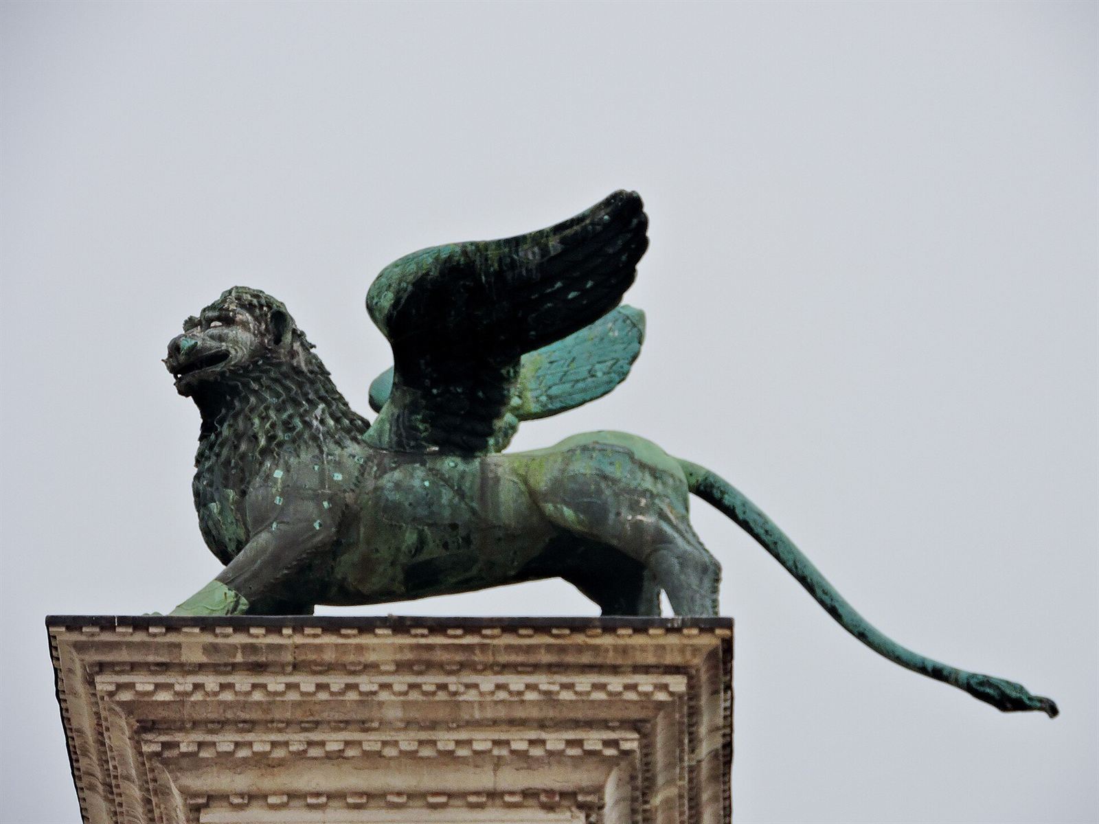 The lion on the column